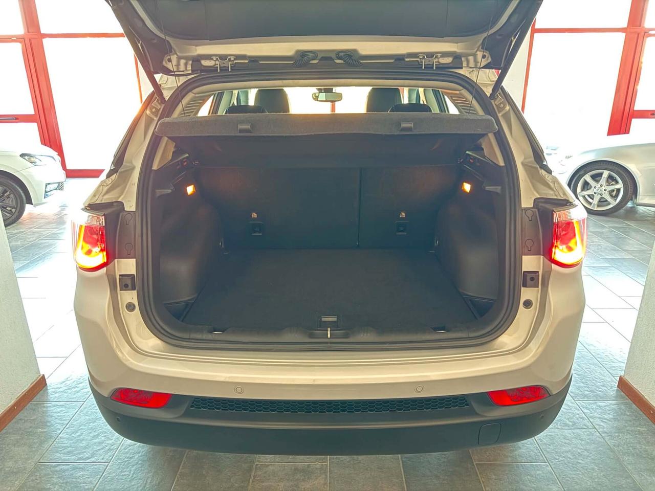 Jeep Compass 1.6 Multijet II E6 2WD Night Eagle 120Cv