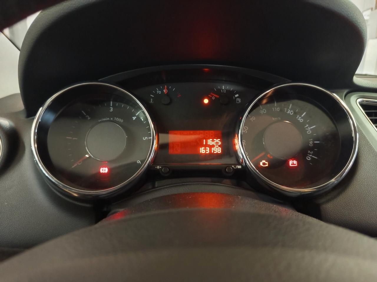 Peugeot 5008 1.6 diesel, 7 posti, 163 Mila chilometri