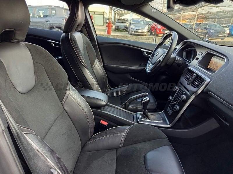 Volvo V40 V40 2.0 d2 R-design my19