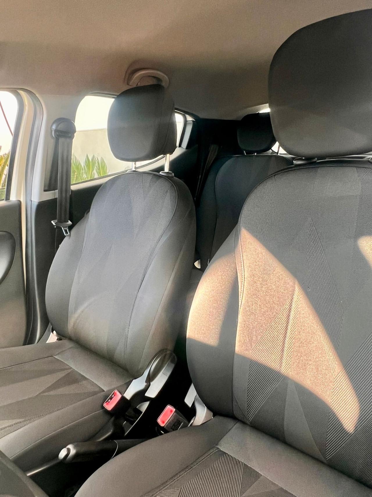 Lancia Ypsilon 1.2 69 CV 5 porte Gold