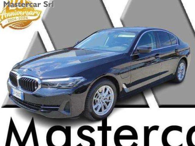 BMW 530 Serie 5 2020 Berlina LCI 530e Business auto - GF32