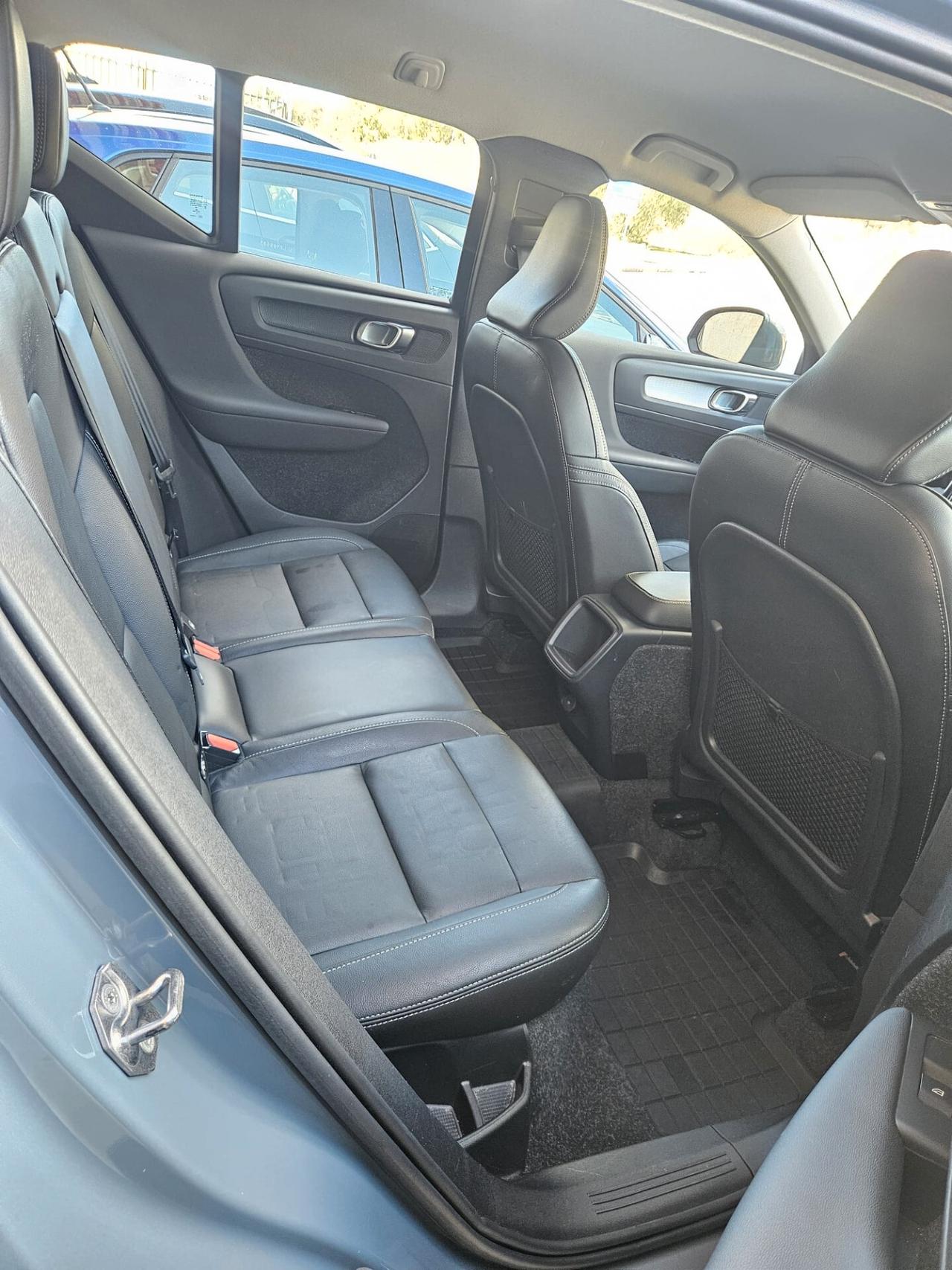 Volvo XC40 2.0 d3 Momentum geartronic N1