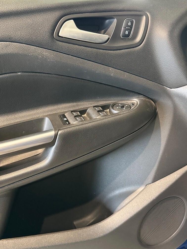 Ford Kuga 1.5 tdci 120cv Plus Navi 17" Neopat