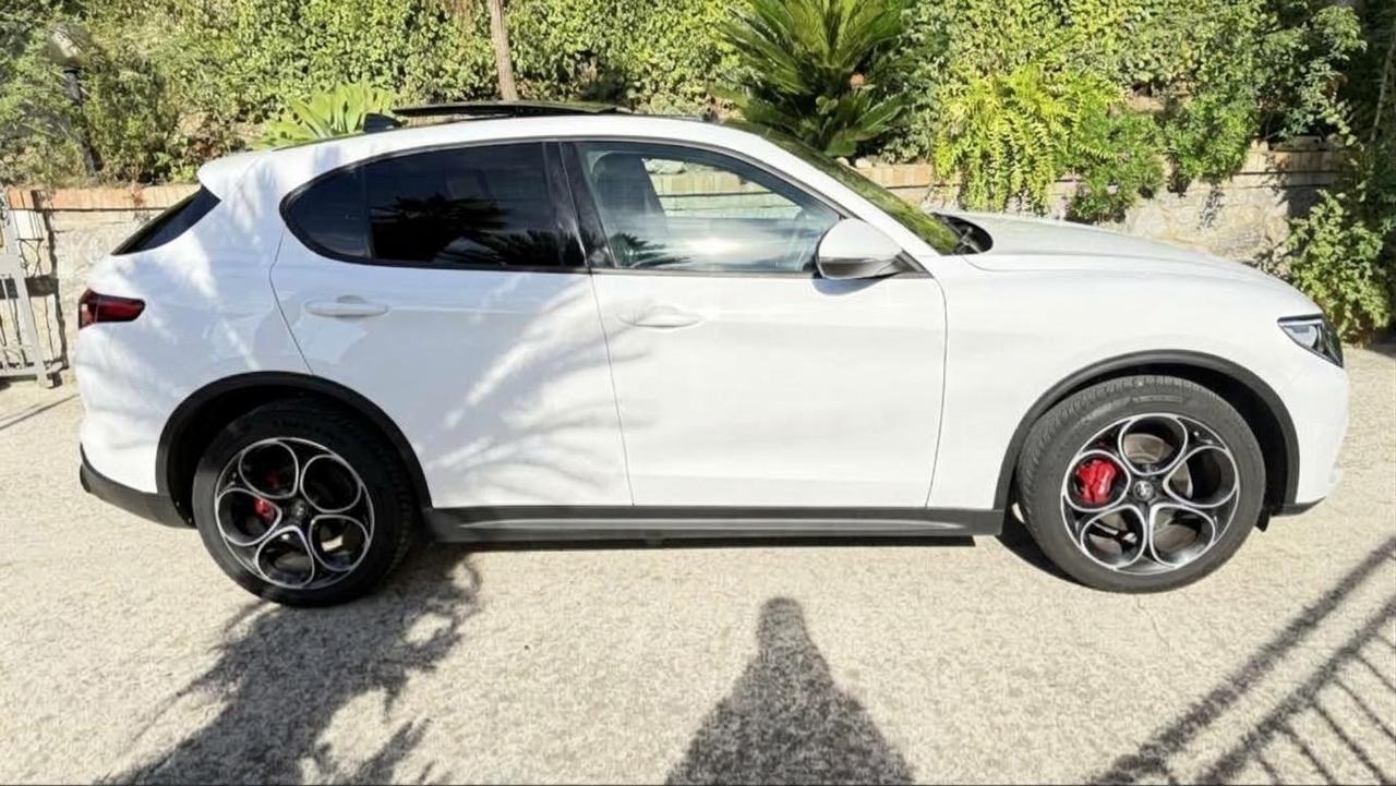 Alfa Romeo Stelvio 2.2 Turbodiesel 190 CV AT8 Q4 Sprint