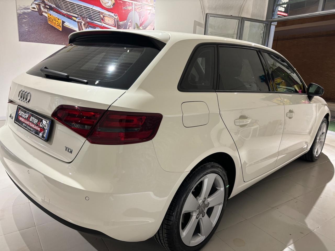 Audi A3 Sportback 1.6 tdi 105cv