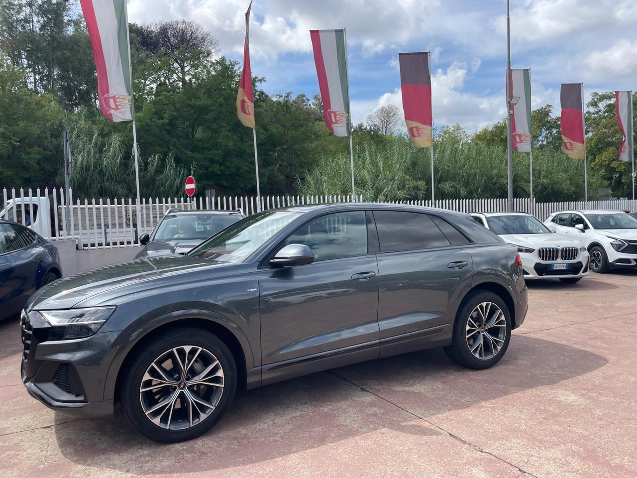 Audi Q8 50 TDI 286 CV quattro tiptronic Sport
