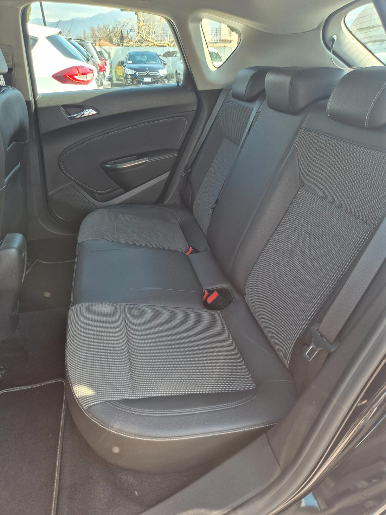 Opel Astra 1.4 Turbo 140CV 5 porte Cosmo