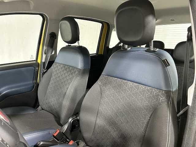 Fiat Panda 1.0 FireFly S&S Hybrid City Cross