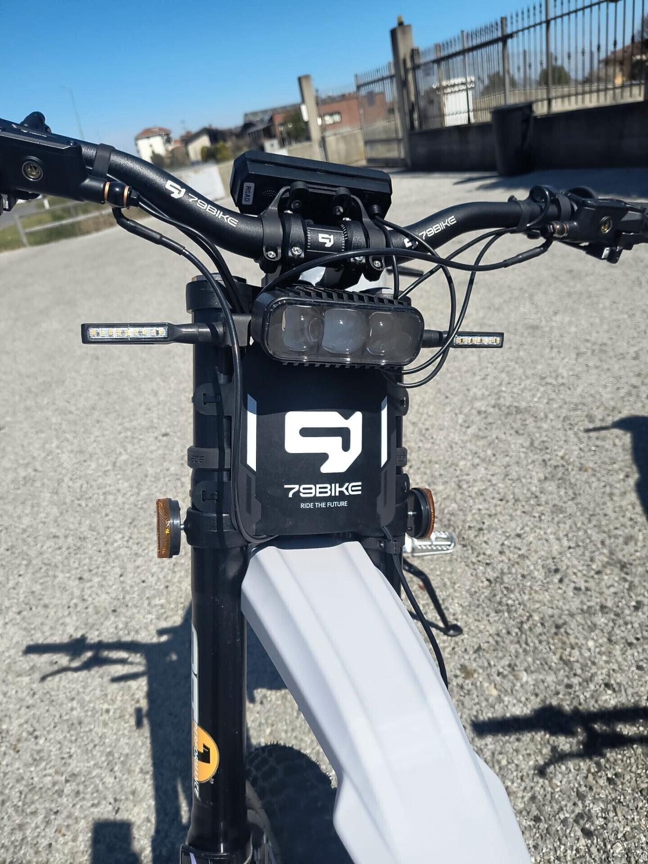 MOTO ELETTRICA FALCON PRO 79bike