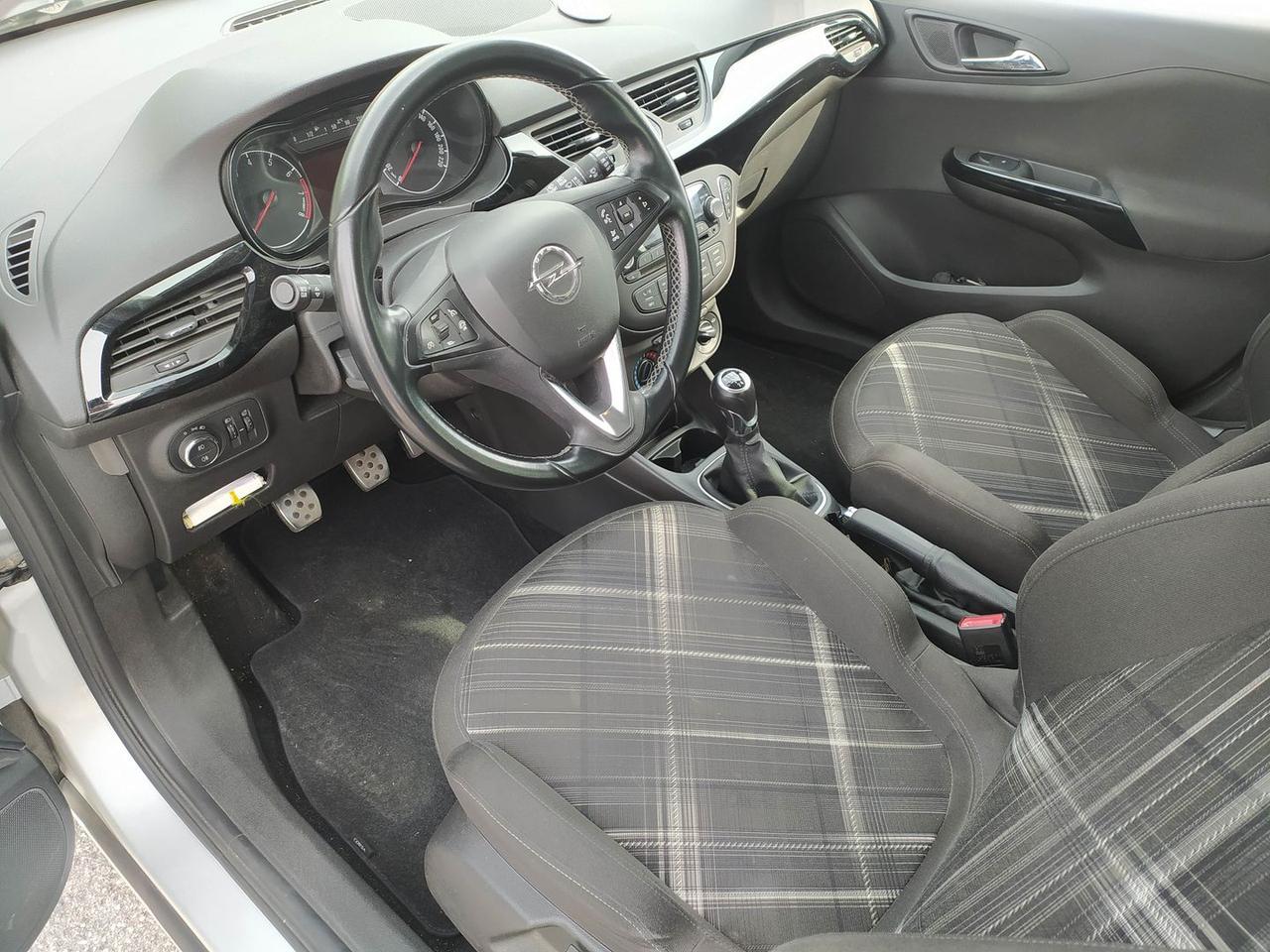 Opel Corsa N-Joy 1.4 GPL