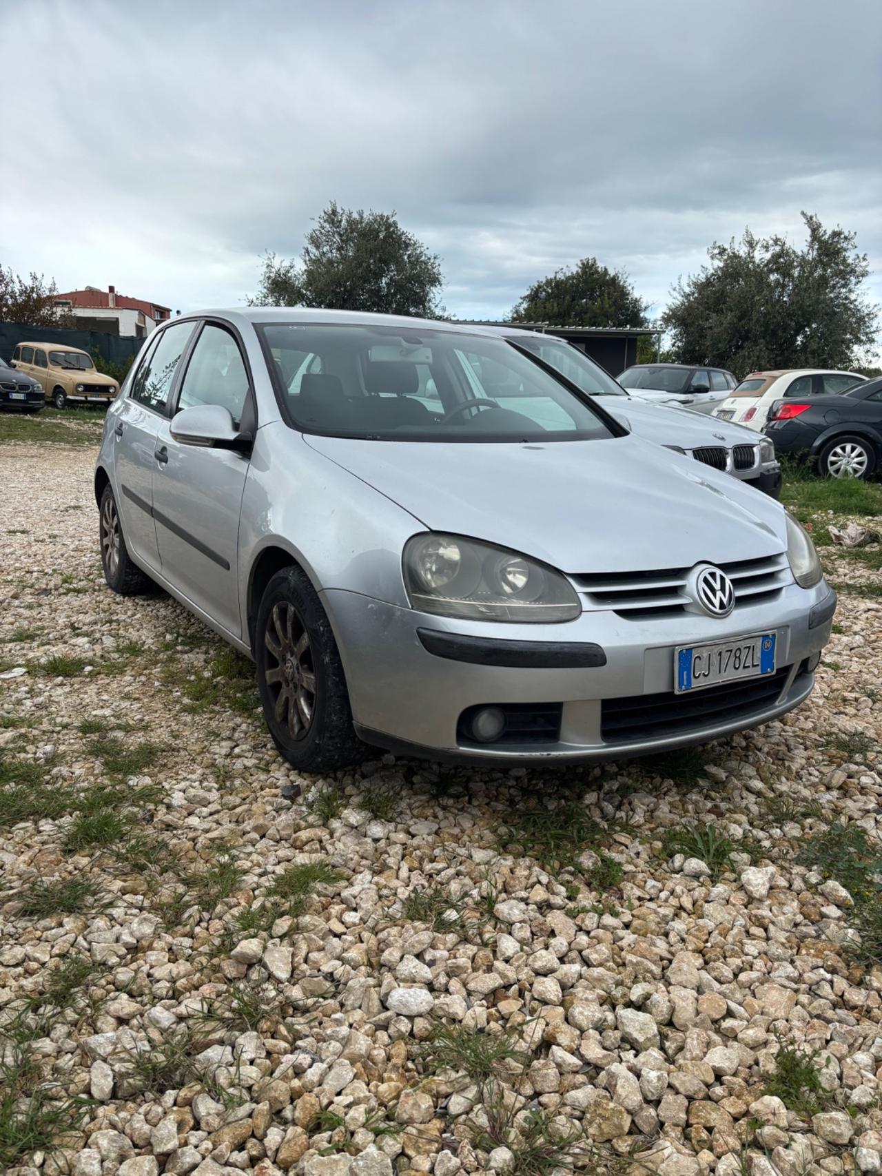 Volkswagen Golf 2.0 16V TDI 5p. Sportline