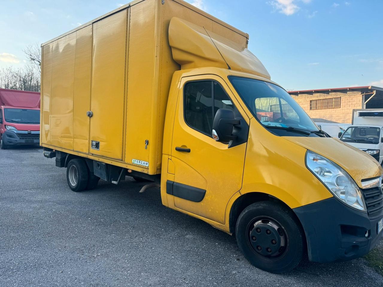 Opel Movano 35 2.3 GEMELLATO CON PEDANA IDRAULICA POSTERIORE