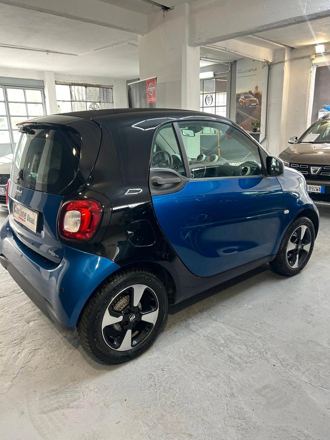 Smart ForTwo 70 1.0 SOLO 67.000KM - 2019