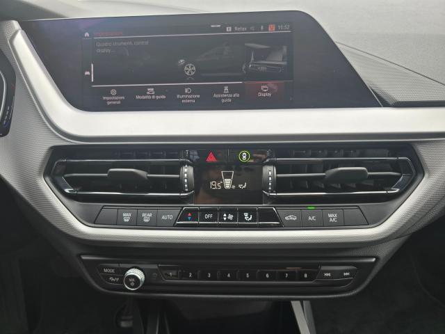 BMW 116 Diesel cv Advantage LED CAMBIO AUTOMATICO SENSORI PARCHEGGIO