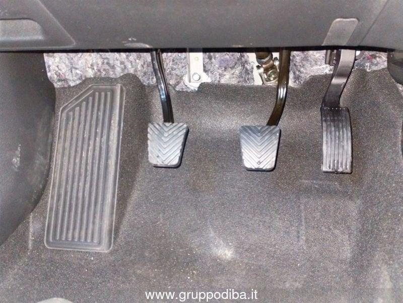 Hyundai i20 1.0 T-GDI T-GDI Petrol 6-speed M/T PE MY25 1.0T MT CONNECTLINE