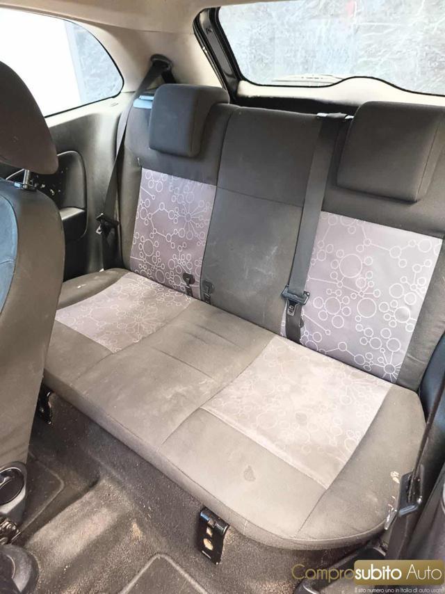 FORD Fiesta 1.2 16V 3p. Titanium