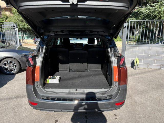 PEUGEOT 5008 BlueHDi 130 EAT8 GT