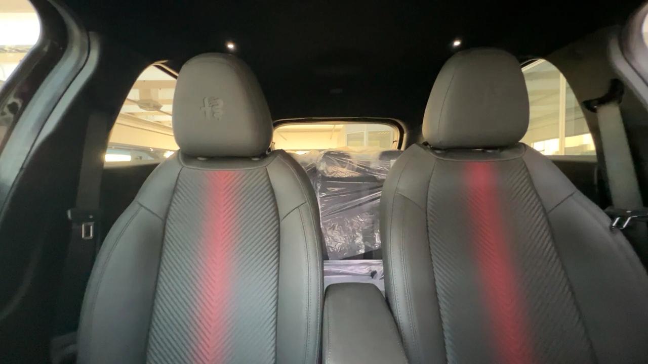 Alfa Romeo Junior 1.2 136 CV Hybrid eDCT6 Speciale