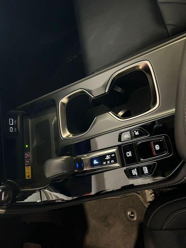 Lexus NX Plug-in Luxury 4WD MY22