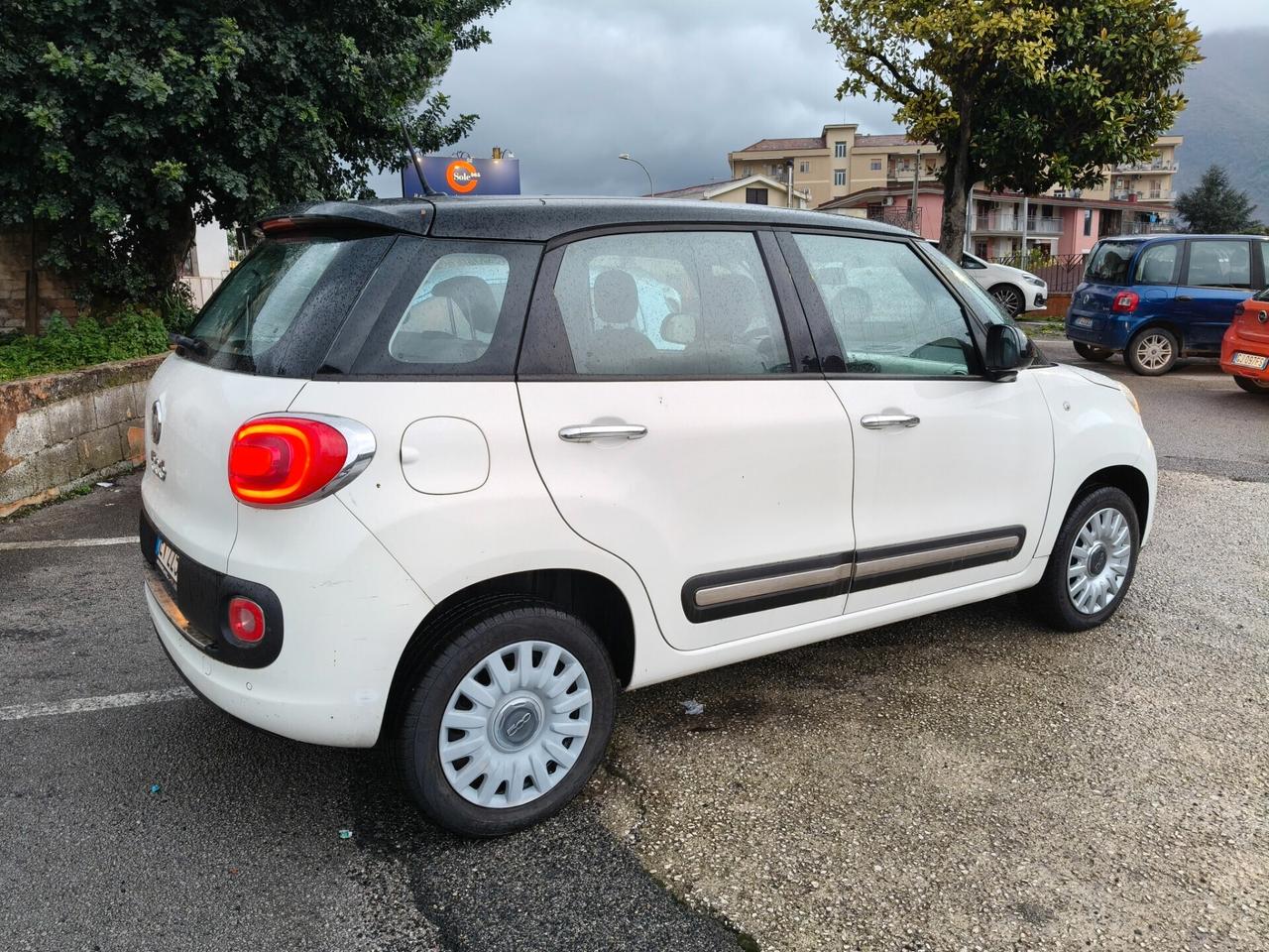 FIAT 500L FULL OPTIONAL A METANO A.F.F.A.R.E