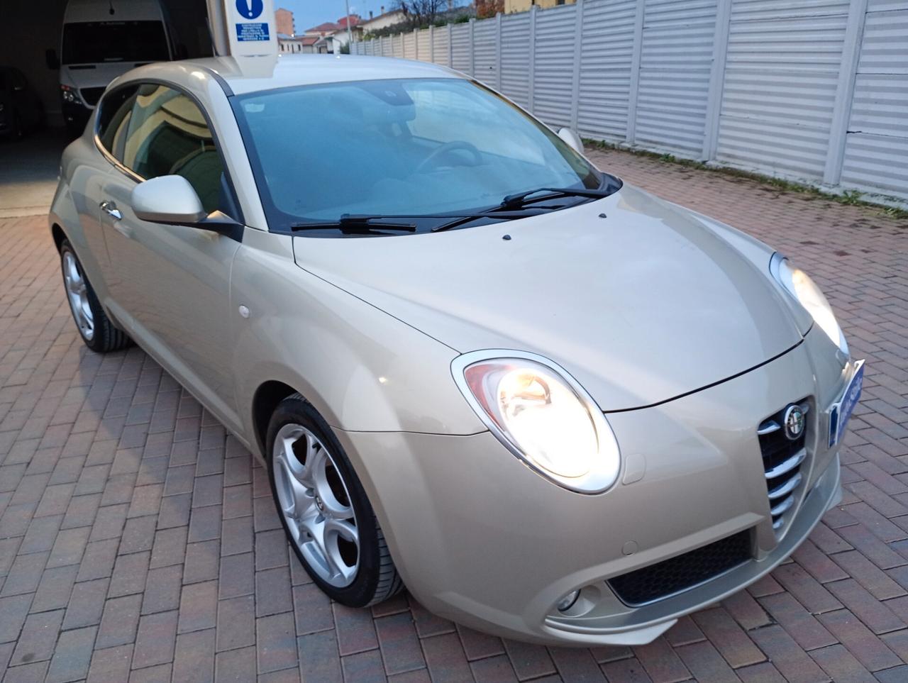 Alfa Romeo MiTo 1.4 Turbo 135 CV M.air S&S Distintive Sport Pack