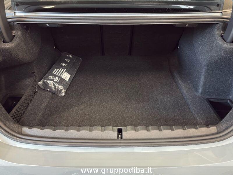 BMW Serie 4 G22 LCI 2024 Coupe 420d Coupe mhev 48V xdrive MSport auto