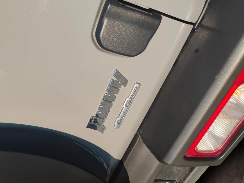 Suzuki Jimny 1.5 Top 4wd allgrip.4 POSTI..PREZZO REALE