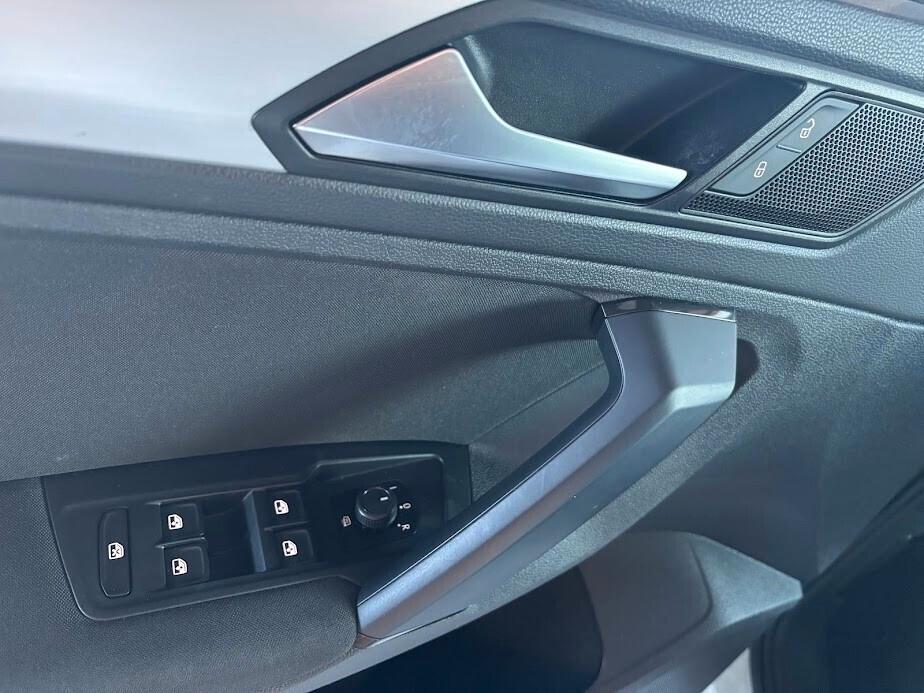 Volkswagen Tiguan 2.0 TDI SCR DSG 4MOTION Business BMT