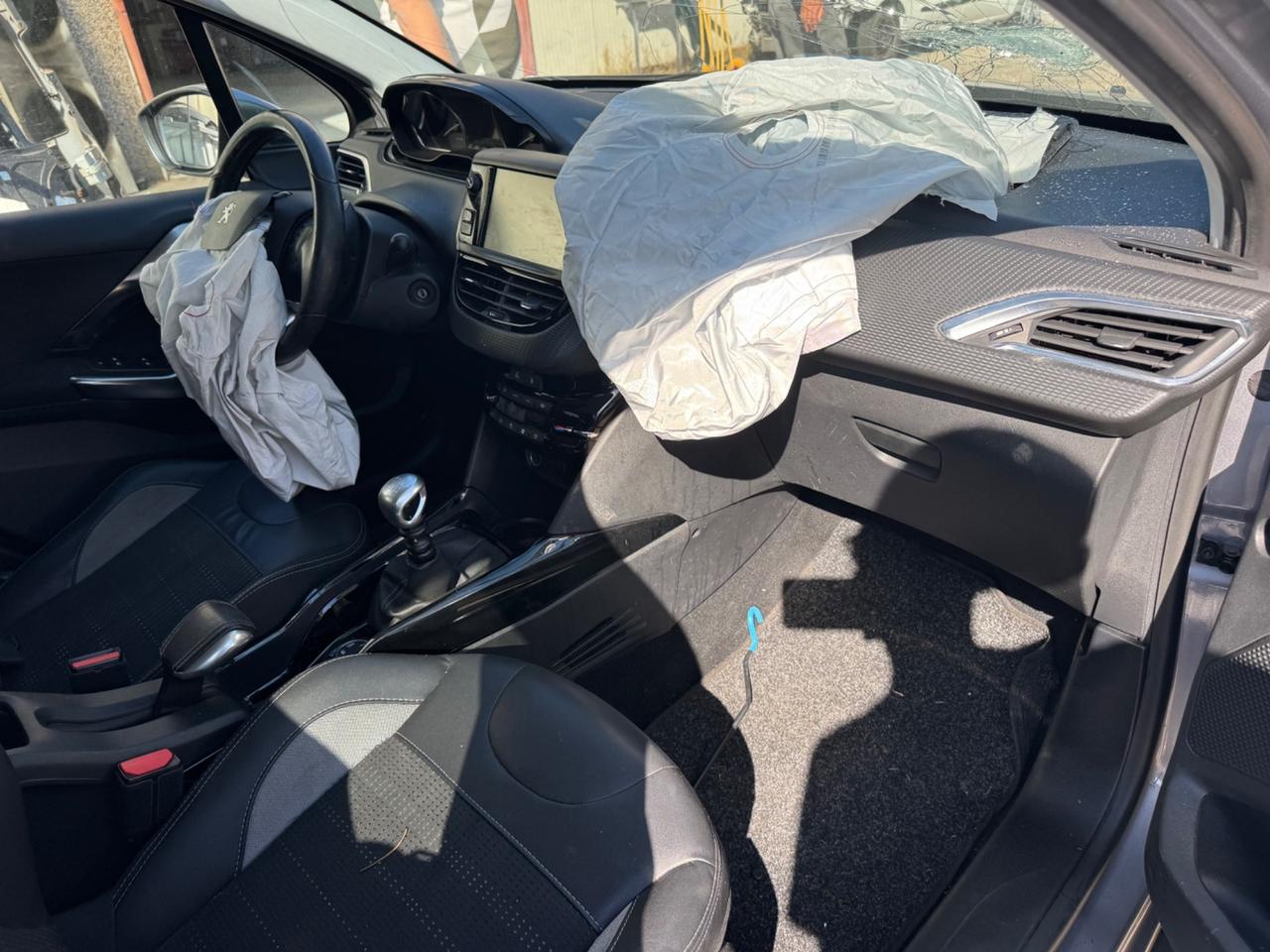 Peugeot 2008 BlueHDi 120 S&S Allure