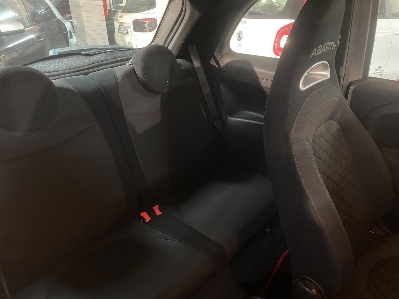 Abarth 595 1.4 Turbo T-Jet 165 CV Turismo