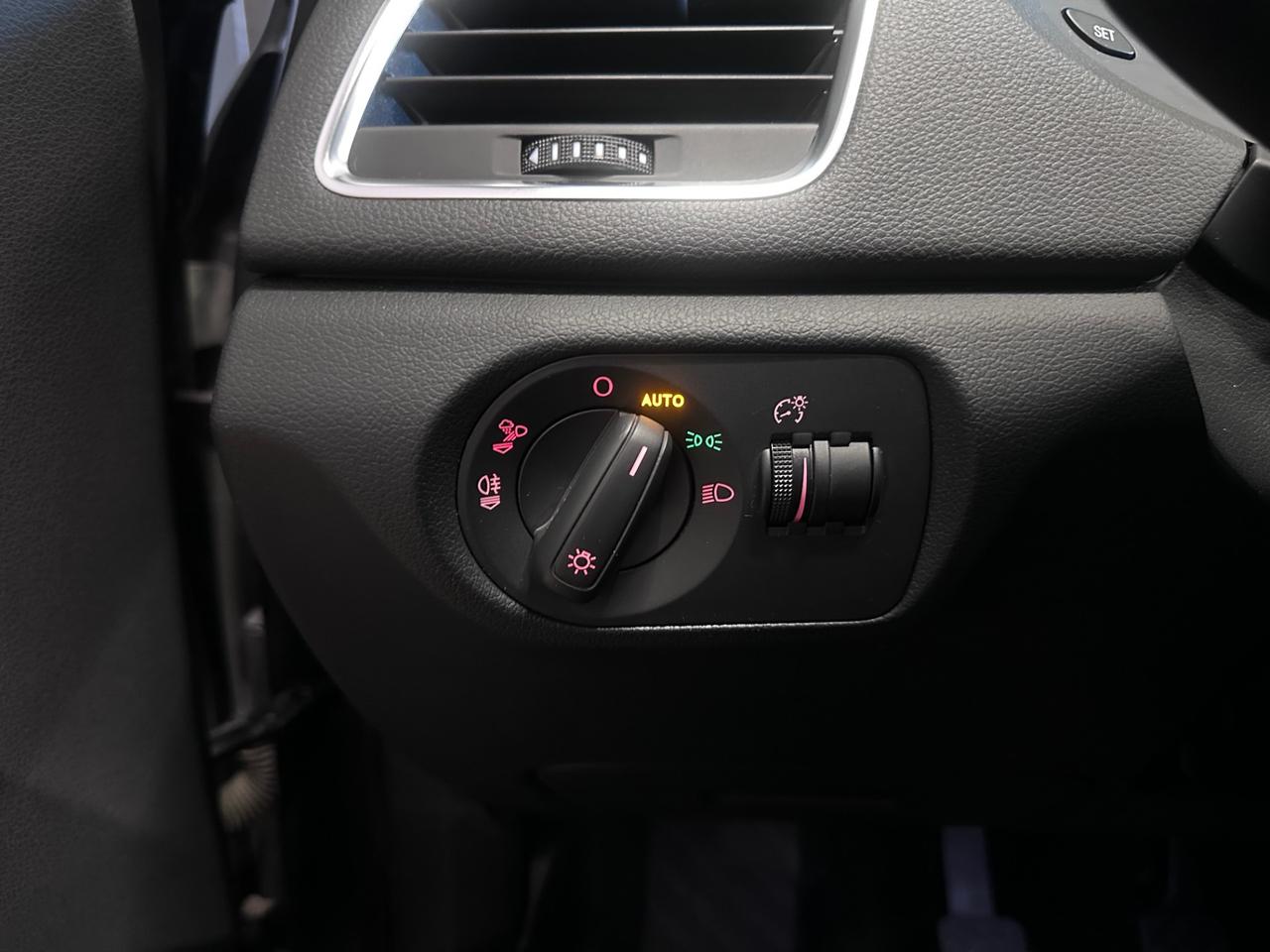 Audi Q3 2.0 tdi Design 150cv
