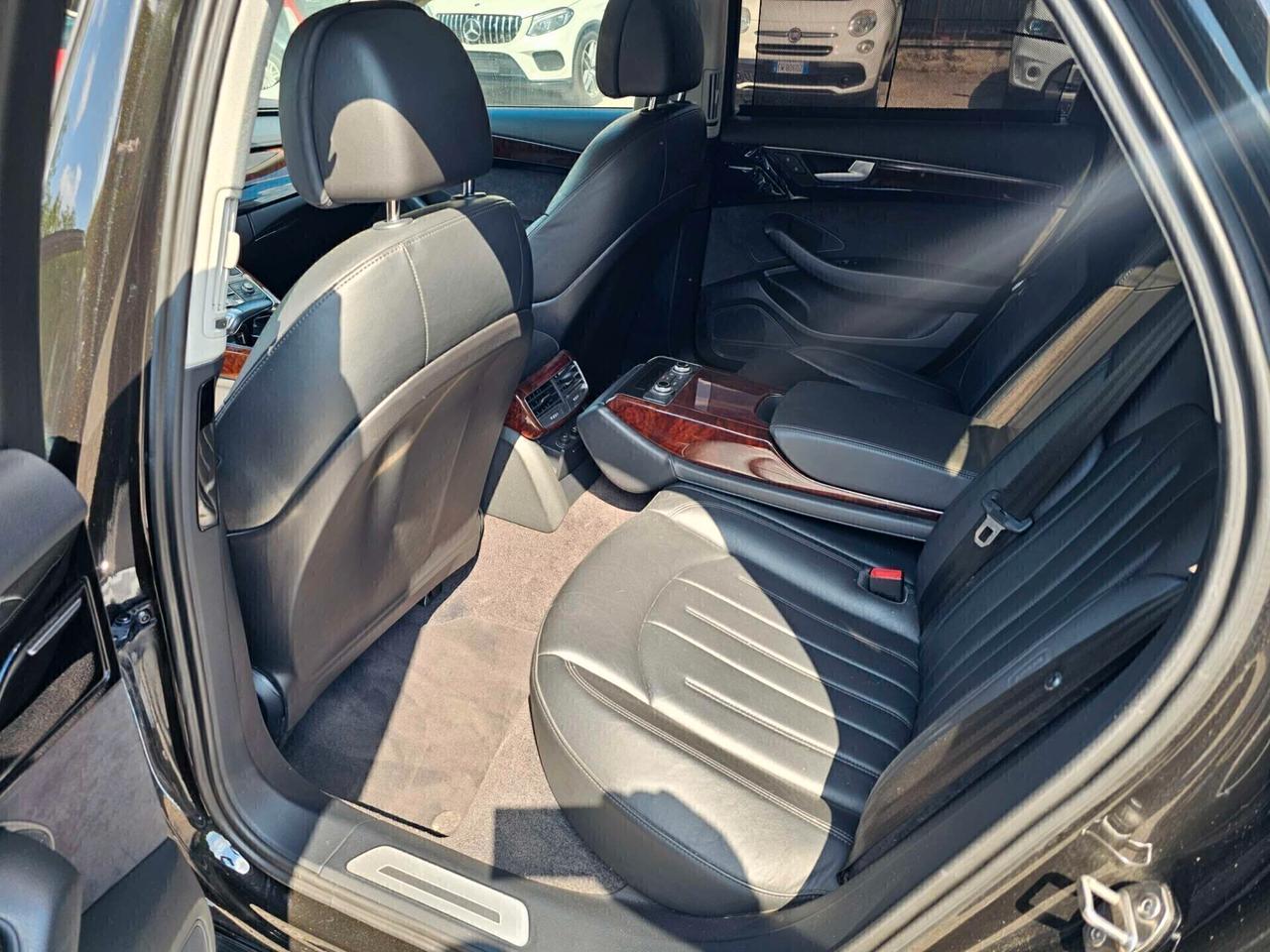 Audi A8 3.0 TDI 250 CV quattro tiptronic