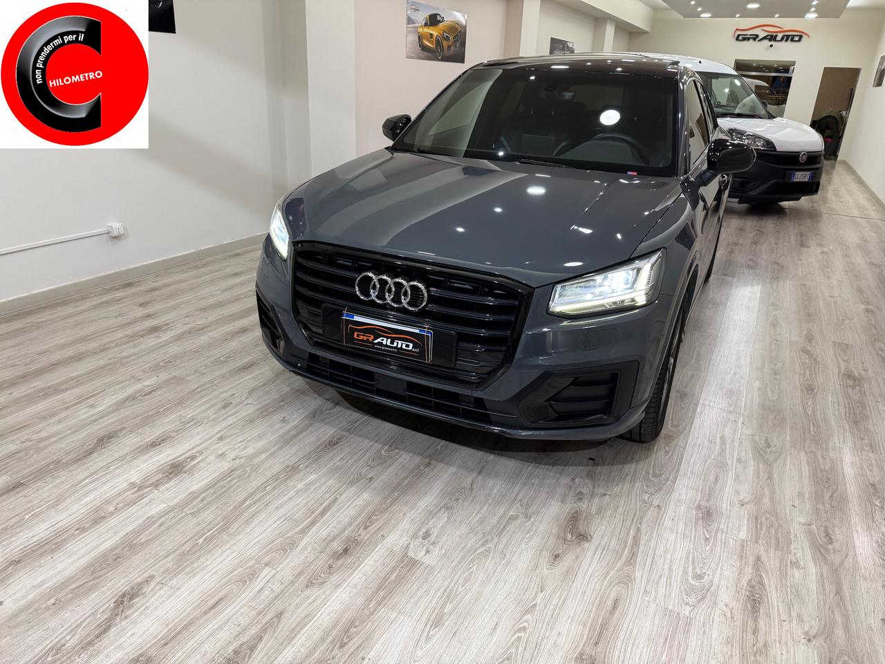 Audi Q2 35 TDI quattro S tronic Blak Edition Tetto Sky Open
