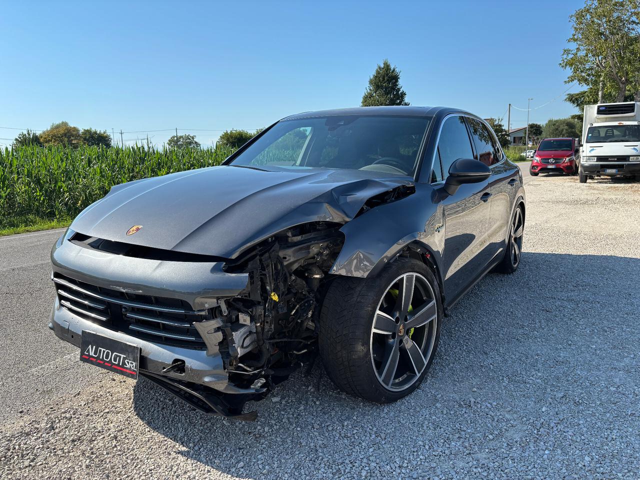 Porsche Cayenne 3.0 V6 E-Hybrid Platinum Edition
