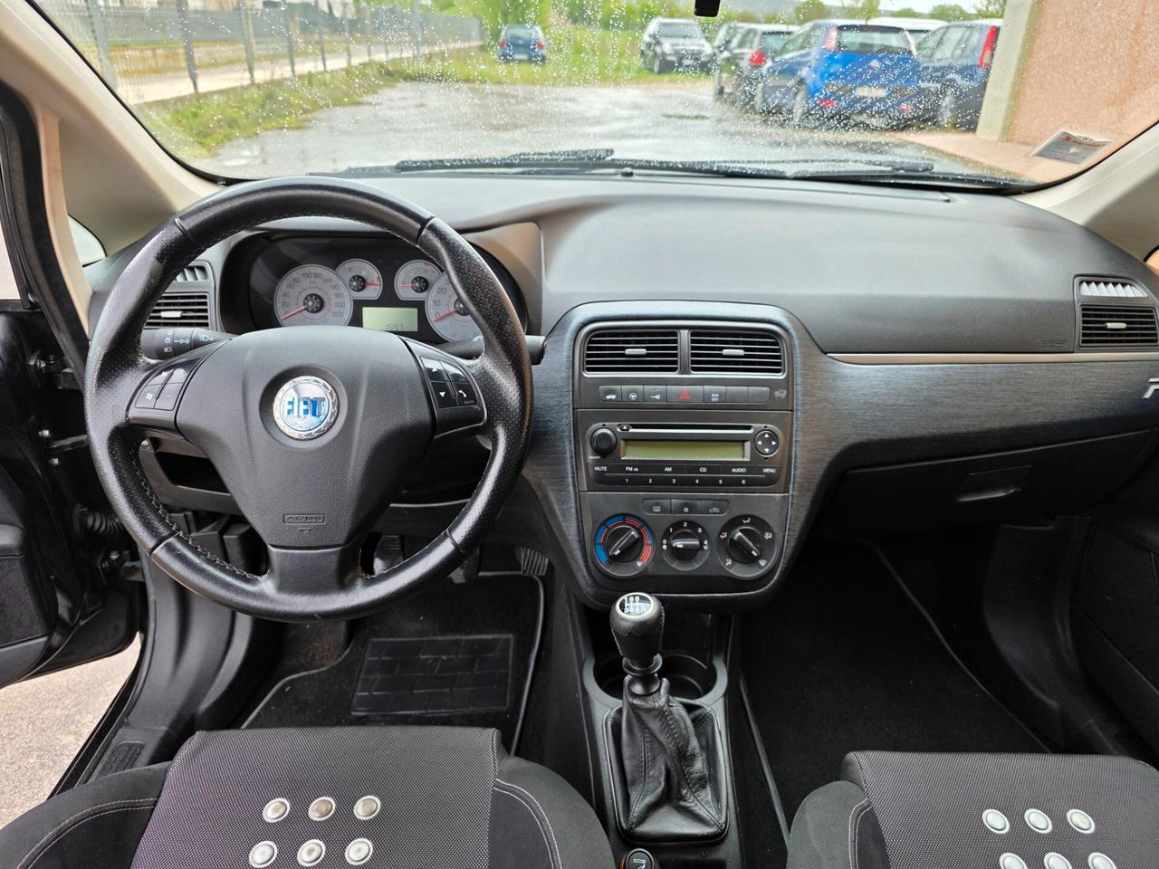 Fiat Grande Punto 1.4 Starjet 16V 3 porte Dynamic