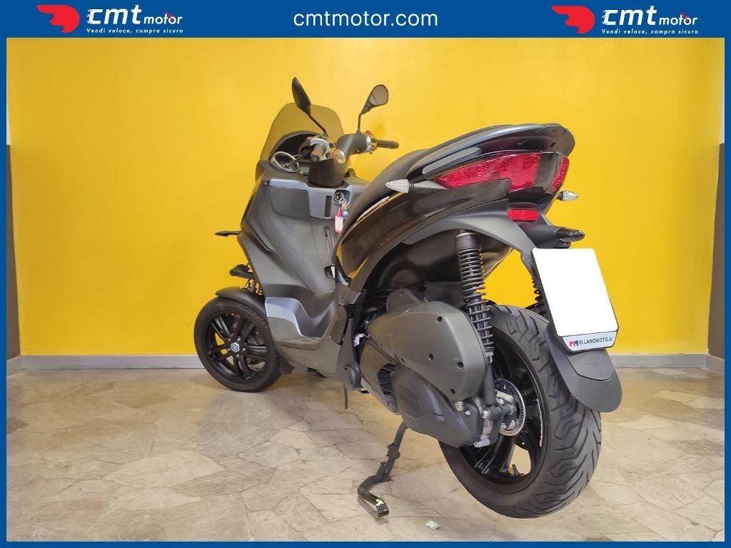 Piaggio MP3 - 2021