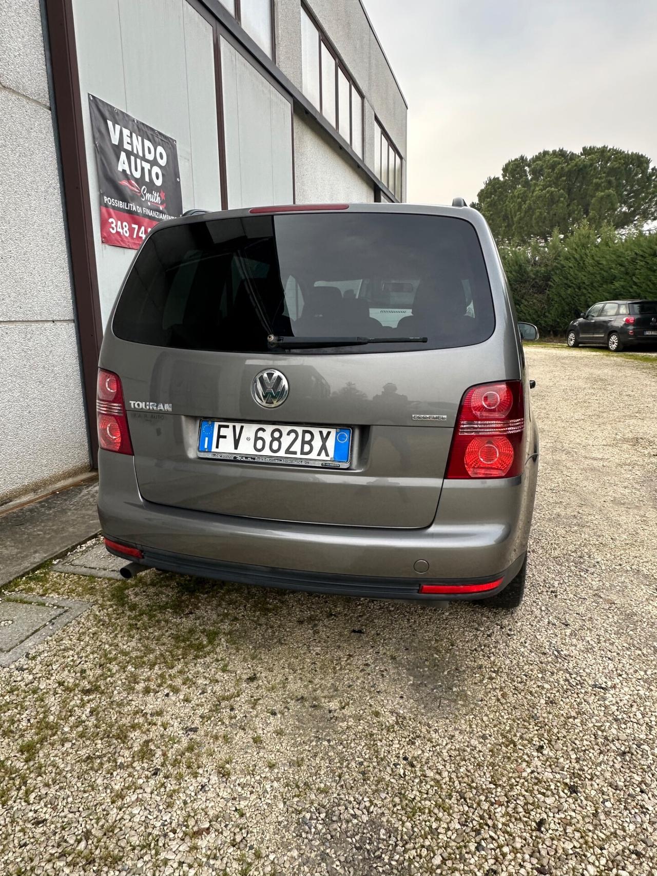 NOLEGGIO Volkswagen Touran 1.5 TSI ACT Business BlueMotion Technology