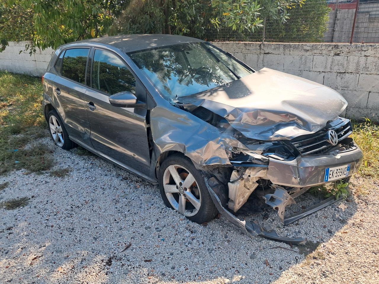 Volkswagen Polo 1.6 TDI 90CV DSG incidentata