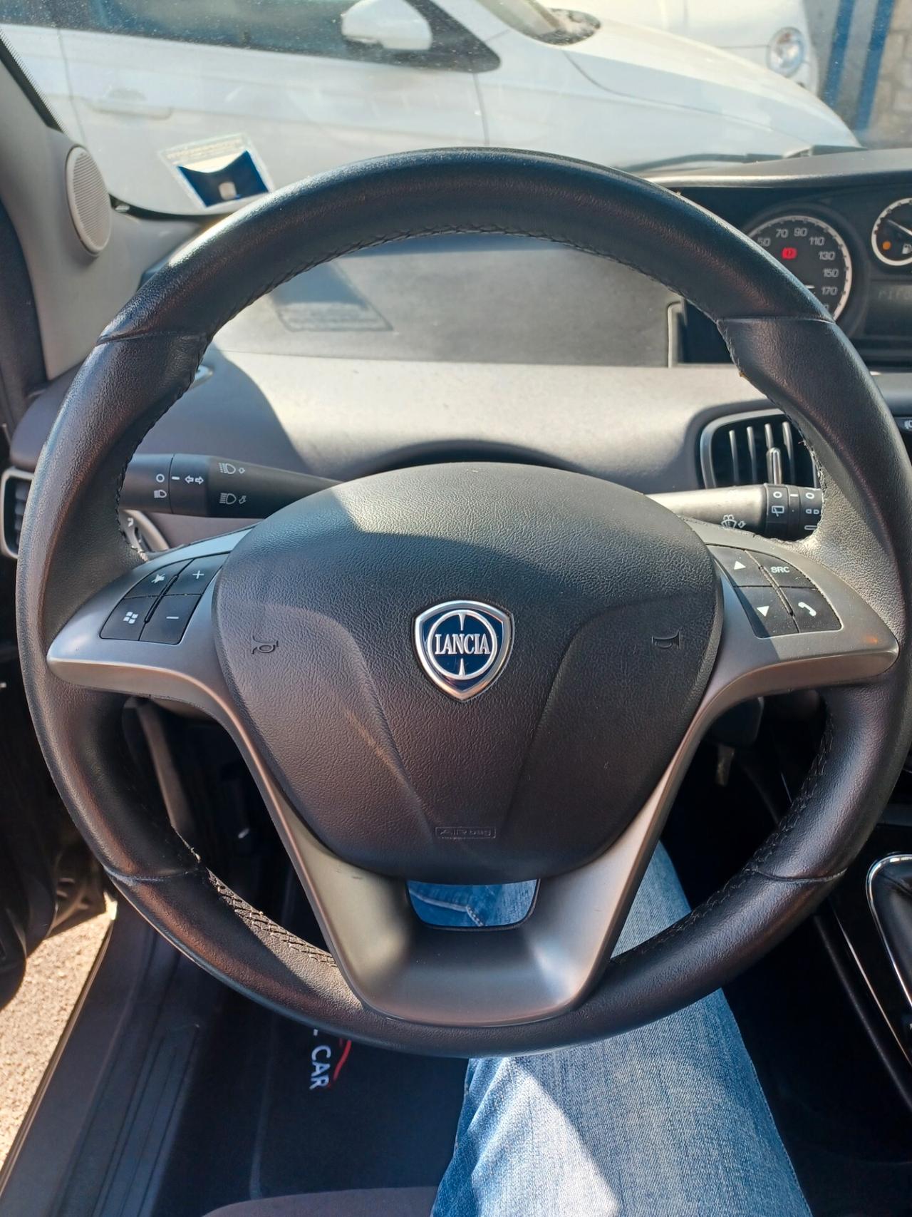 Lancia Ypsilon 1.3 MJT Platinum UNICO PROPRIETARIO
