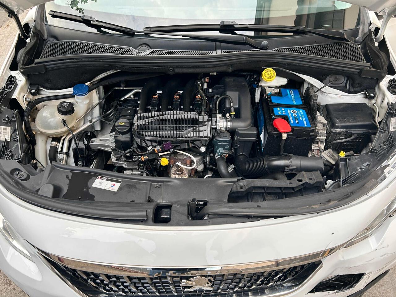 Peugeot 2008 1.2 Benzina 82CV - 2016