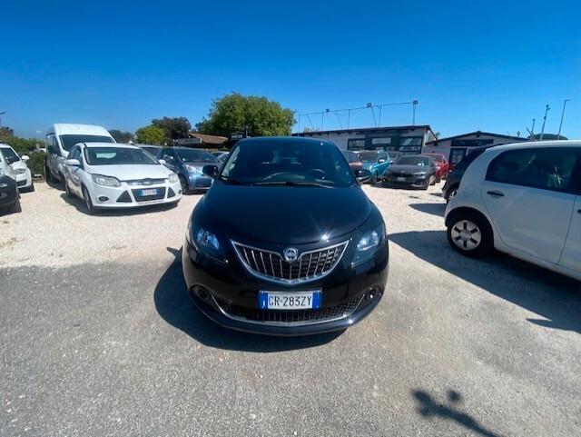 Lancia Ypsilon 1.0 FireFly 5 porte S&S Hybrid Gold Plus No Obbligo di finanziamneto