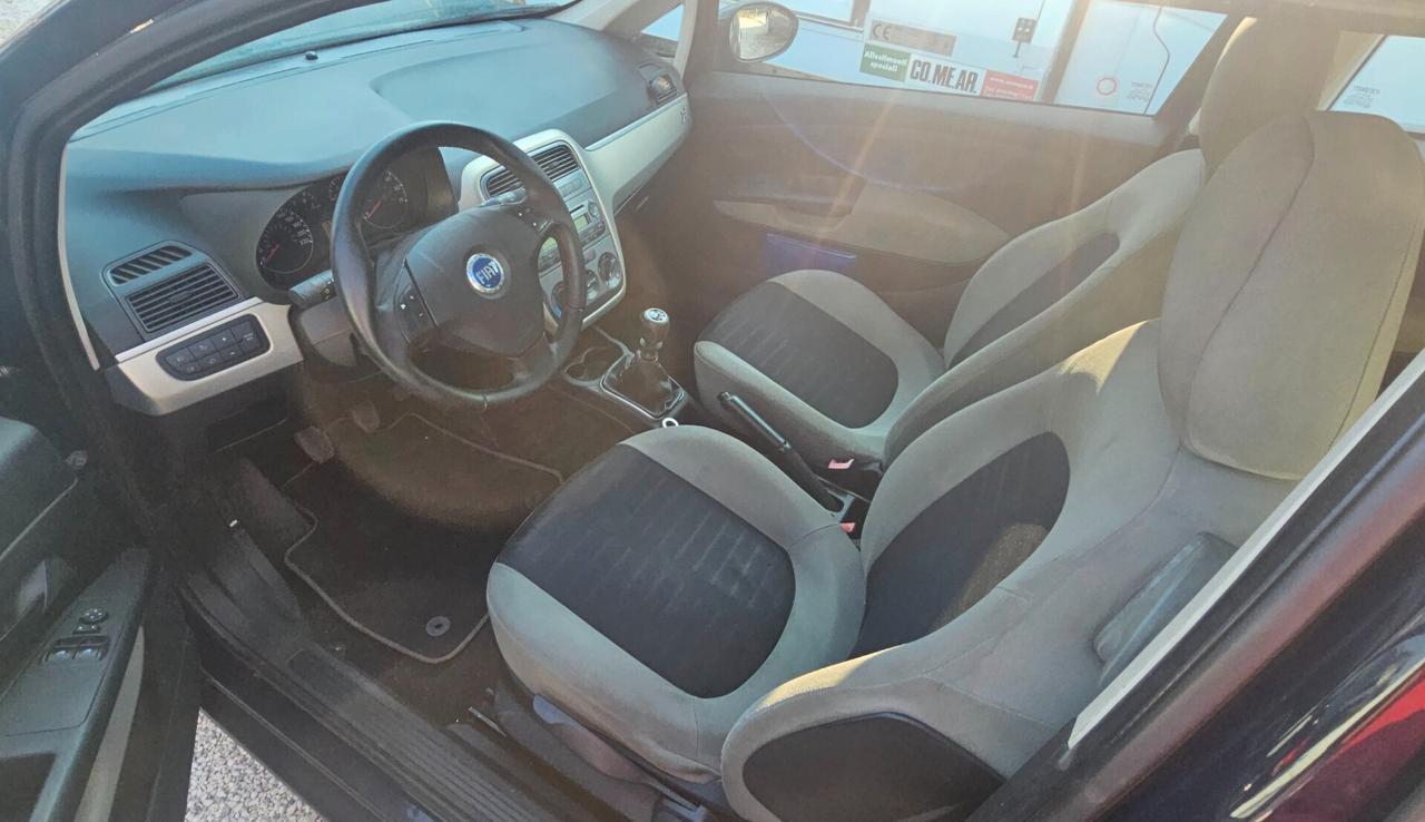 Fiat Grande Punto 1.2 SOLO 98000 KM