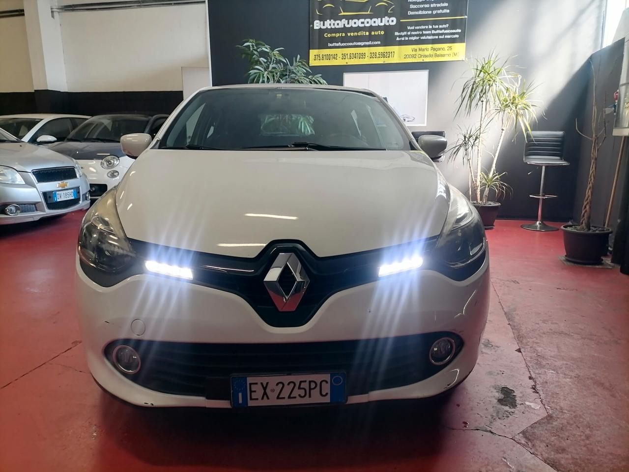 Renault Clio 1.2 75CV 5 porte Costume National