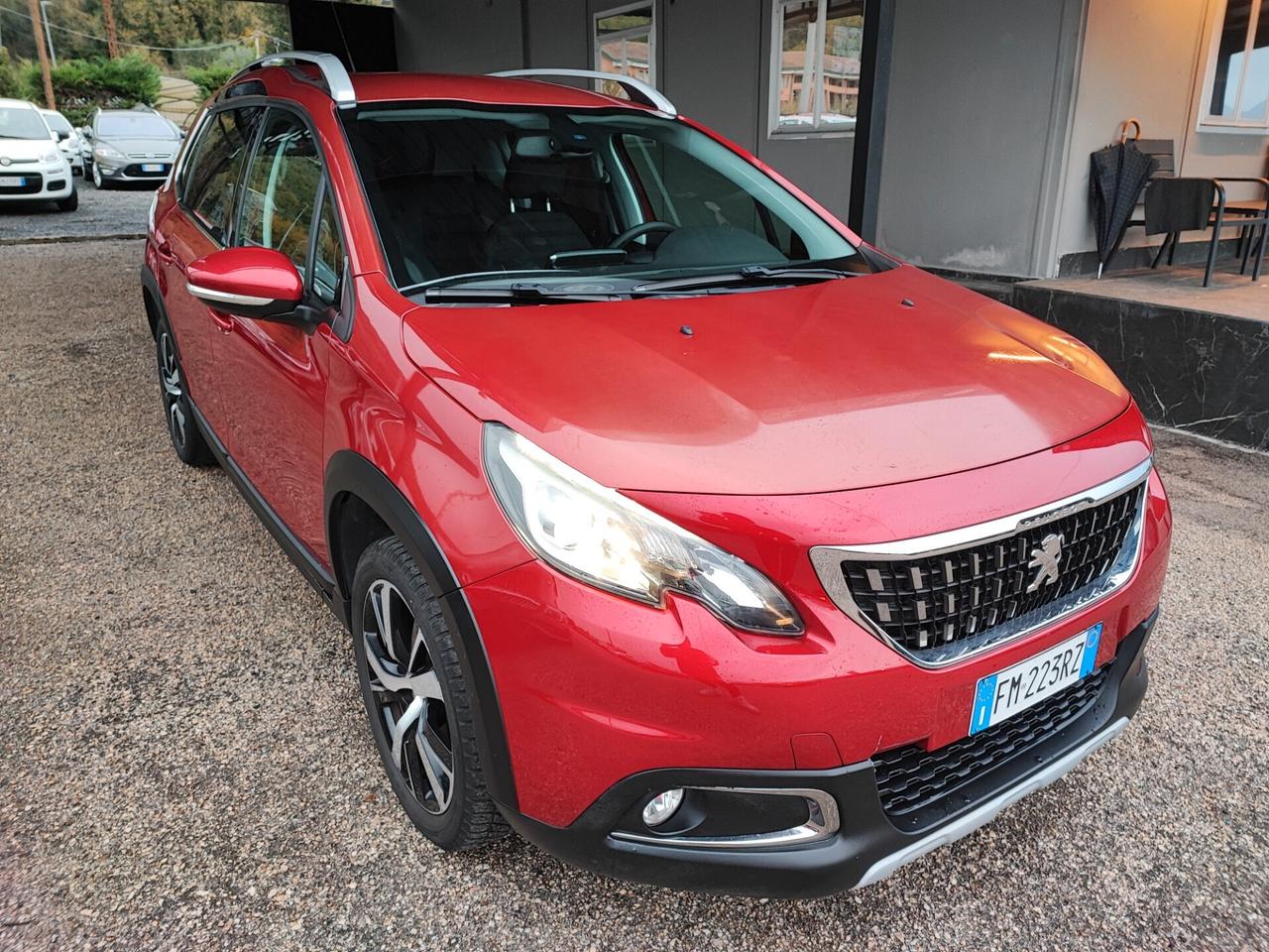 Peugeot 2008 PureTech Turbo 110 S&S Black Matt