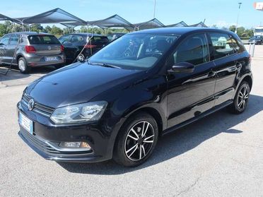 Volkswagen Polo Polo V 2014 5p 1.4 tdi Comfortline 75cv
