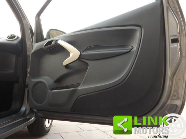 FORD Ka 1.2 8V 69CV Titanium con polizza meccanica