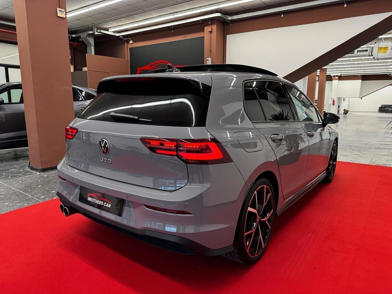 Volkswagen Golf 2.0 TDI GTD DSG