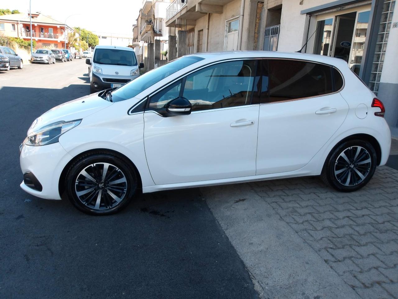 Peugeot 208 5 Porte 208 5p 1.6 bluehdi Allure 75cv