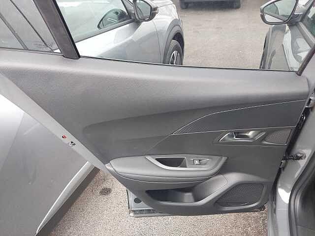 Peugeot 2008 PureTech 100CV S&S Allure KM 0