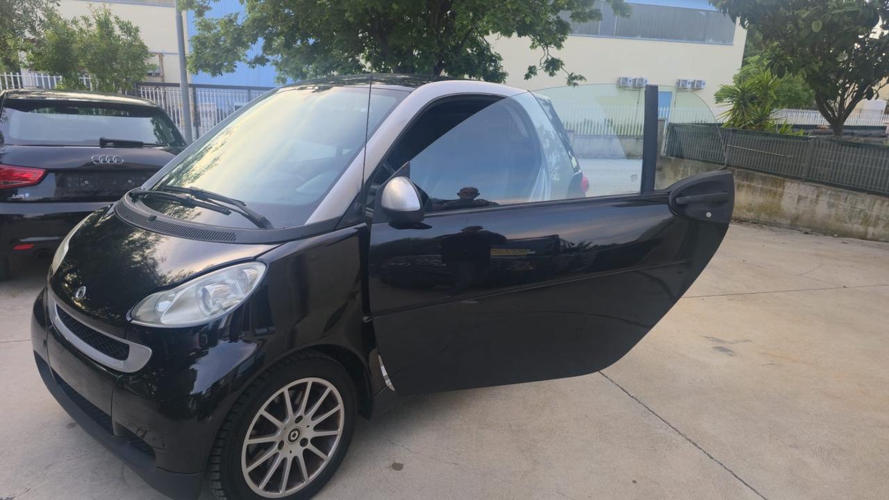 Smart ForTwo 1000 52 kW coupé passion